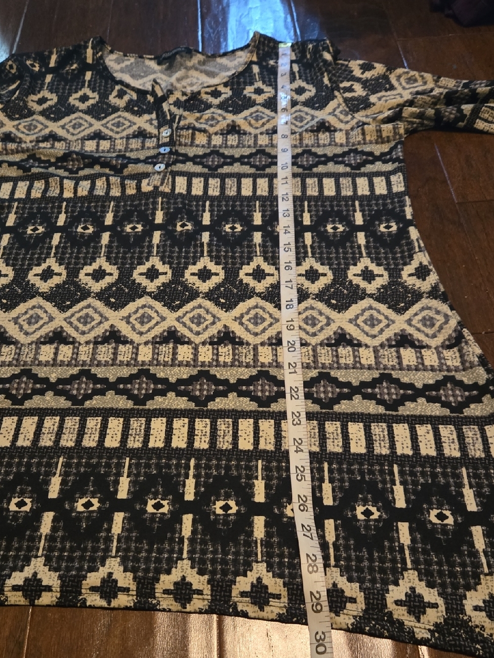 stylish Notations Top - Picture 9 of 10